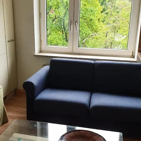 Private 2,5 In * Monachium